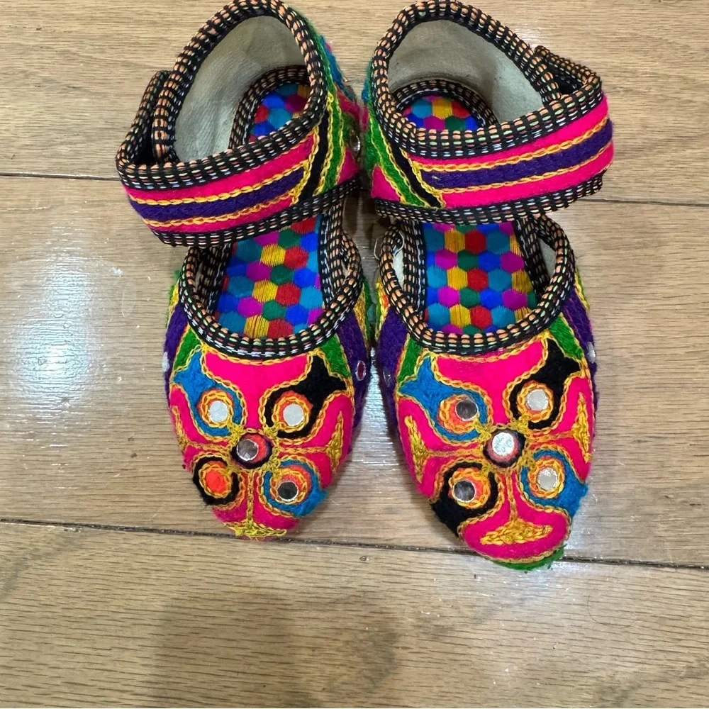 Colorful Embroidered Sandals for baby toddler size 6-7